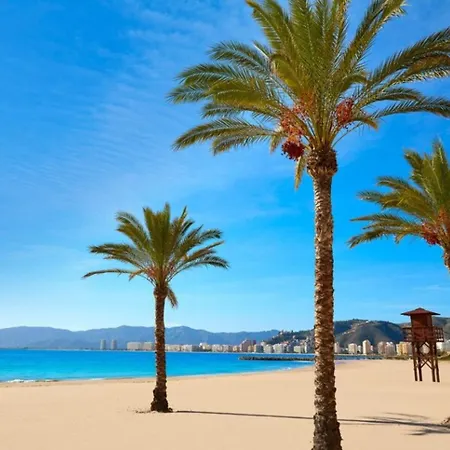 Nuevo, A 50 Metros De La Playa Y Con Vistas Al Mar * Cullera
